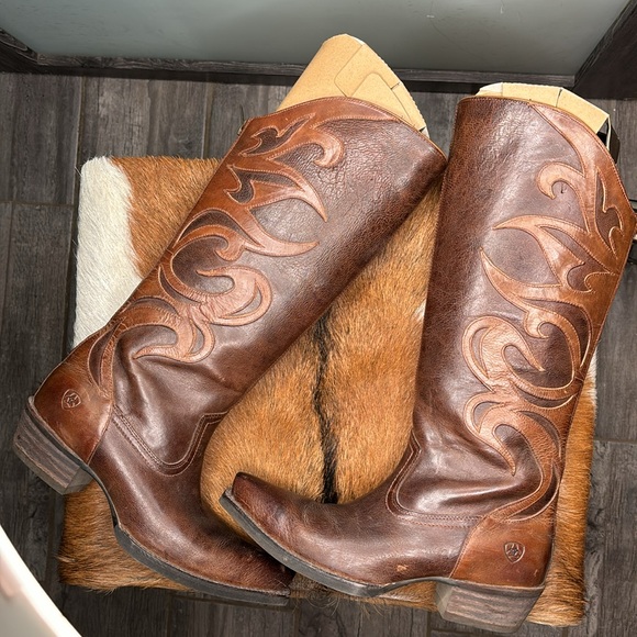 Womens ARIAT cowboy boots size 6.5 B // two tone brown hue - Picture 8 of 9